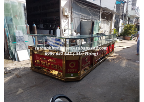 Tủ bán vàng 136 Tủ bán vàng 136